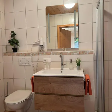 Jaegerhof Und Jaegerstadel *